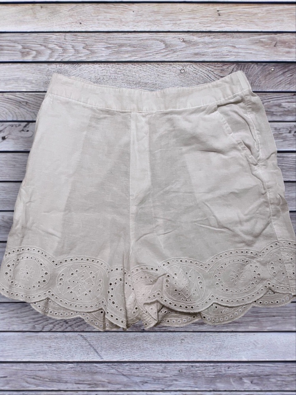 Rachel Zoe Cream Eyelet Hem High-Waist Shorts large